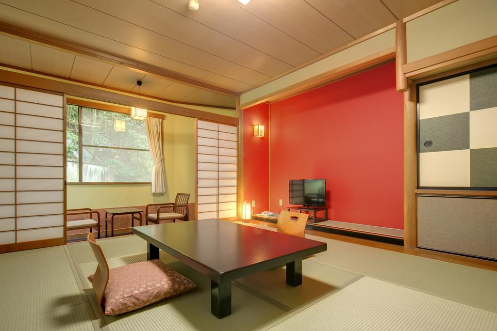 Forest Resort Yumoto Komachikan Yugawara Exterior foto